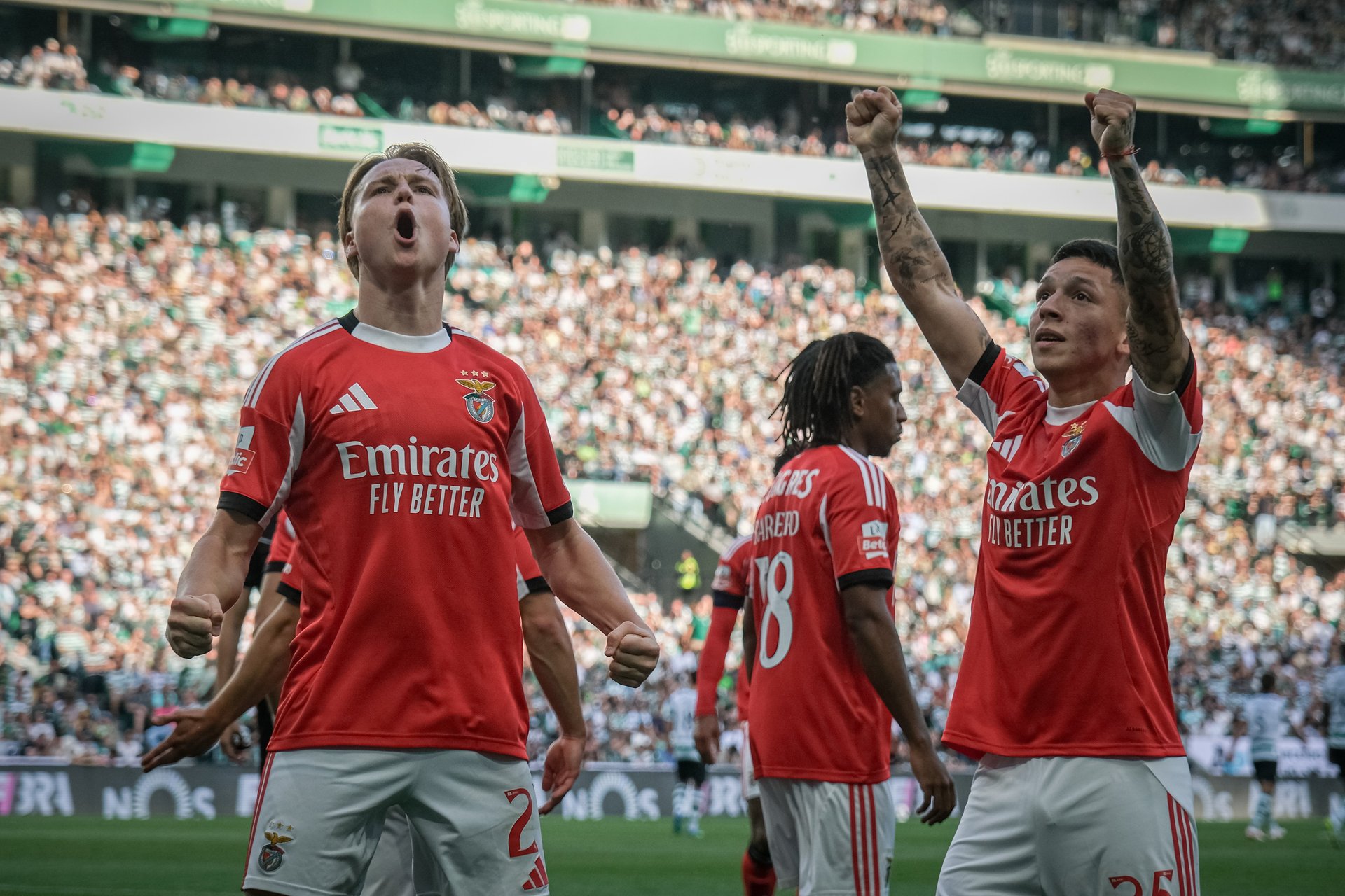 Rui Costa quer segurar extremos